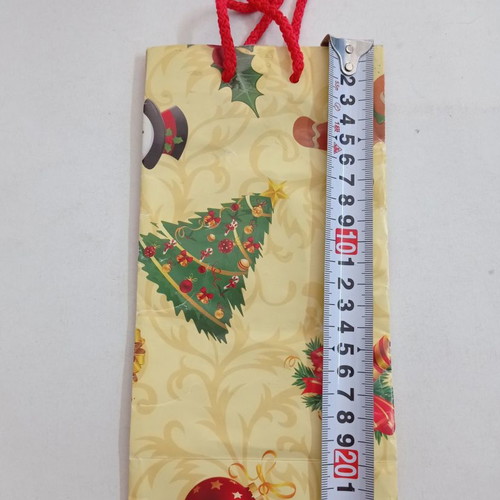 Christmas packaging paper bags pack of 6 new
