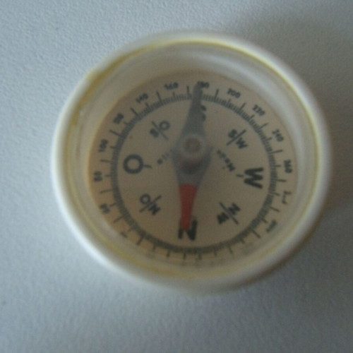 Small vintage compass with case used, Bulgaria socialist era