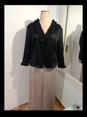 Romantic women's spring jacket like new, black