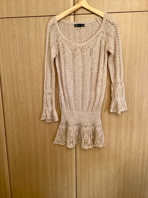 Zara knit blouse beige with lace knit and shimmer details like new