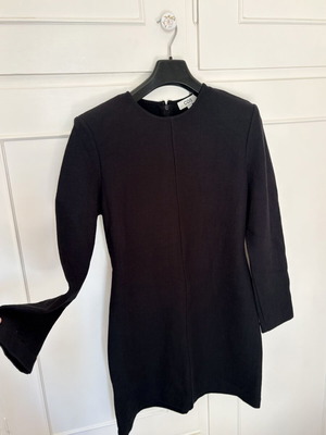 COS long-sleeved knee-length dress like new, black, size S