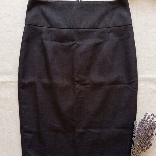 Zara black pencil skirt, high-waisted, textured fabric