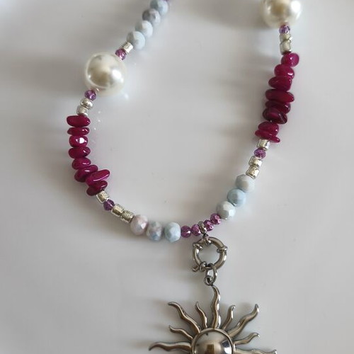 Necklace with stainless steel sun, beads, pearls and shell chips, new