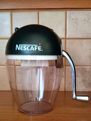 Χειροκίνητος παγοθραύστης Nescafé καινούργιος