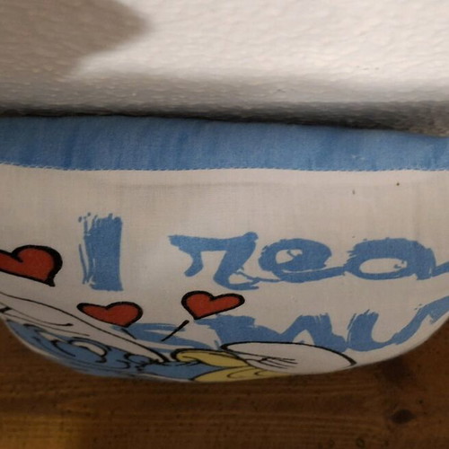 Smurfs decorative pillow 2010 like new with message