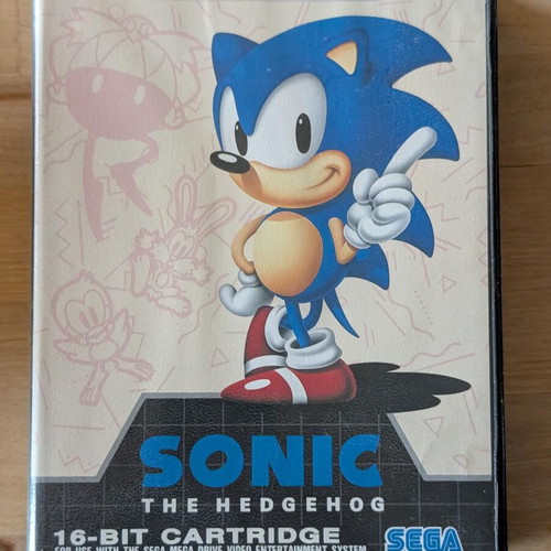 Sonic the Hedgehog Sega Mega Drive used with box and cartridge