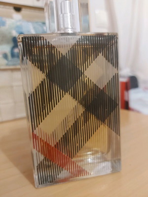 Burberry Britt For Her Eau de Parfum 100ml σαν καινούργιο, δοκιμαστικό