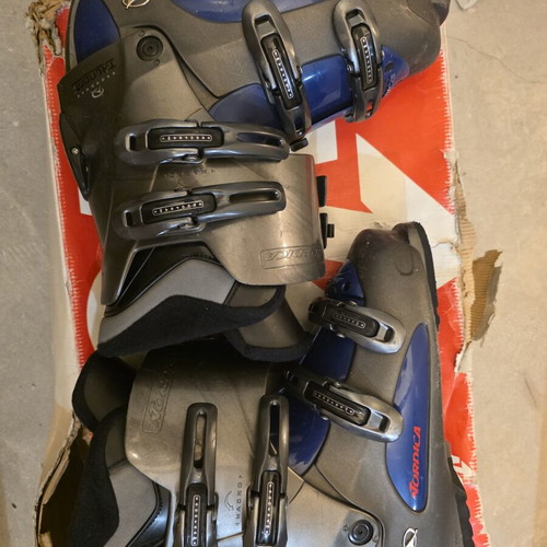 Nordic ski boots used