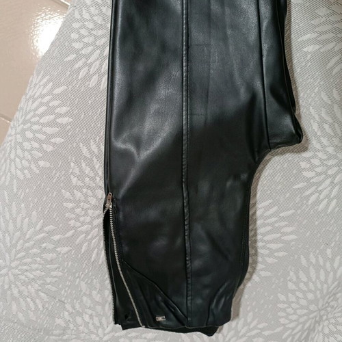BSB black pants size M like new
