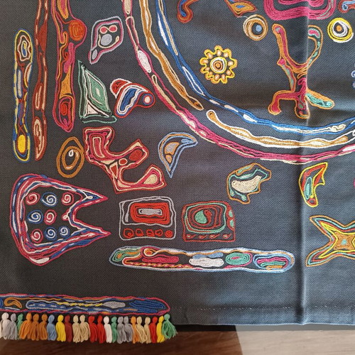 Vintage ethnic Mexico Nierika handmade table linen used