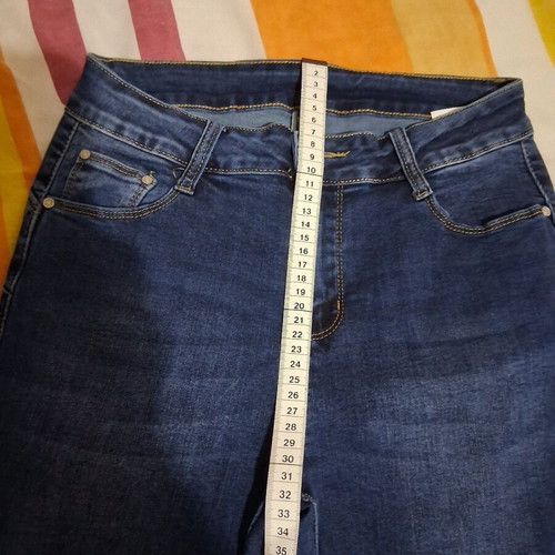 Women's jeans like new, medium size, blue, flare style