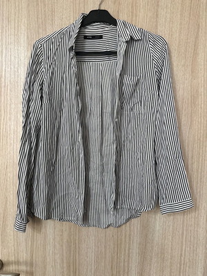Women's shirt like new, size S