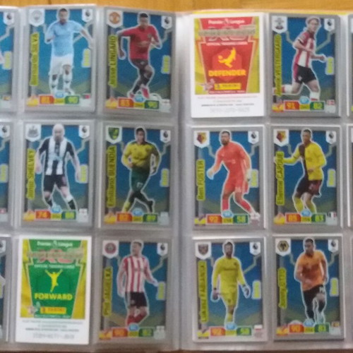 Premier League 2019-2020 Adrenalyn XL album with 407/469 cards like new