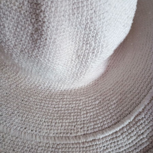 Women's summer hat white used EKG