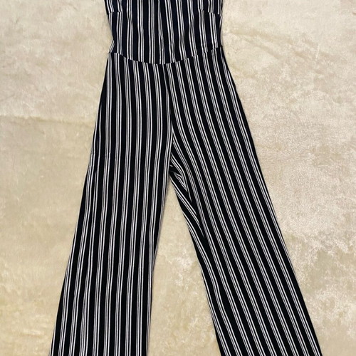 Striped women's jumpsuit like new, size M, black and white