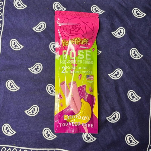 Honeypuff Rose Petal Pre-Rolled Cones Banana new, tobacco free