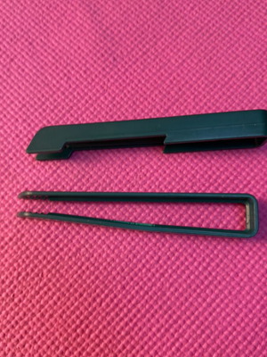 Tupperware ice tongs like new