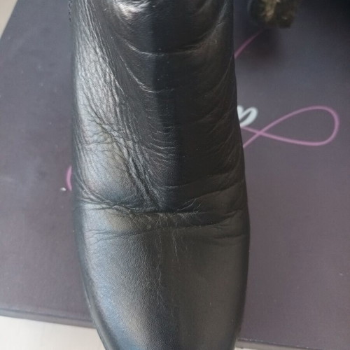 Alpe leather ankle boots like new, black, size 39