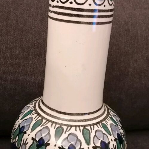 Flower vase used with hand painting 30x16cm