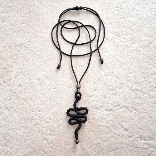 Snake necklace handmade macrame black new with hematite stones