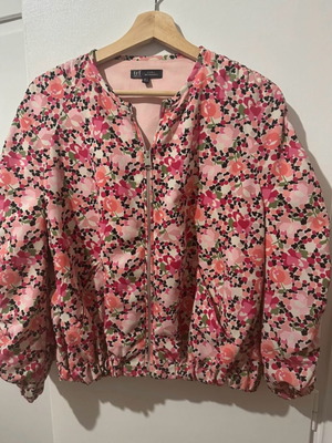 Zara bomber jacket light like new, multicolor, size L