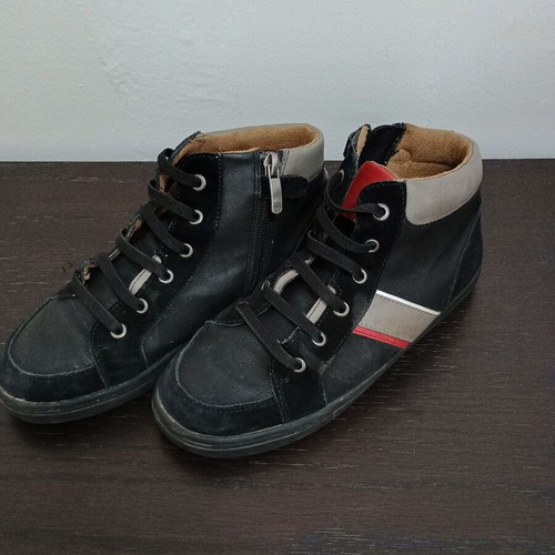 Mayoral boys' shoes used, size 36, black and red