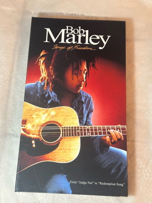 Bob Marley Songs Of Freedom 4 CD box set like new, reggae