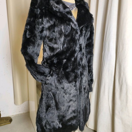 Toi&Moi Rabbit Fur Size M Like New, Black
