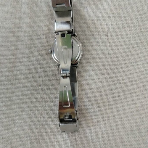 Folli Follie Vintage 90s Ladies Watch Stainless Steel Minimalist Cuff used