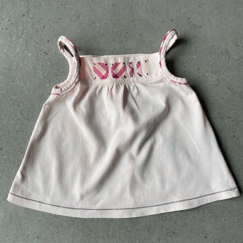 Burberry tank top like new for 18-month-old girl