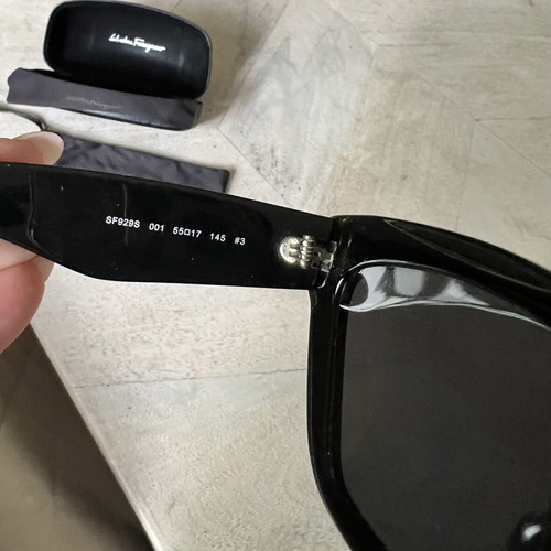 Salvatore Ferragamo Sunglasses like new, black