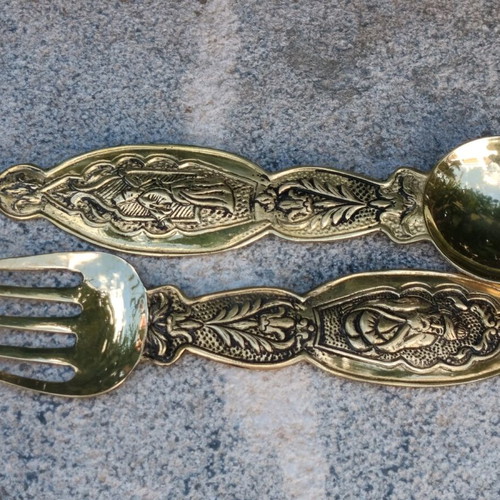 Vintage brass serving set like new