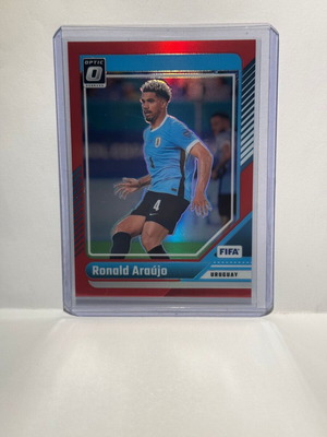 Κάρτα Panini Donruss Ronald Araujo #33 Red Optic 2024-25 καινούργια