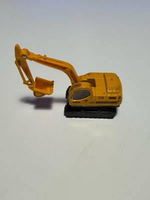 Metal excavator like new with tracks and full movement 1:88