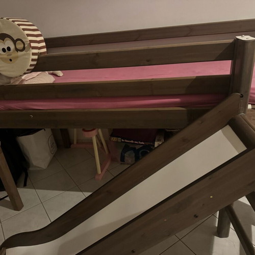 Flexa bed medium height with slide used