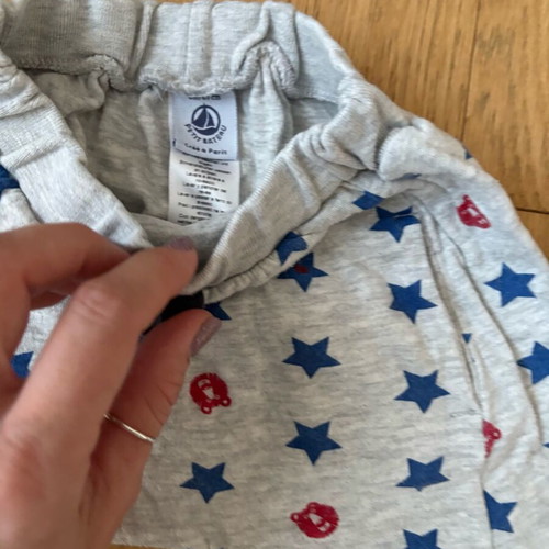 Petit Bateau jumpsuit like new, grey with blue and red details, size 6 months