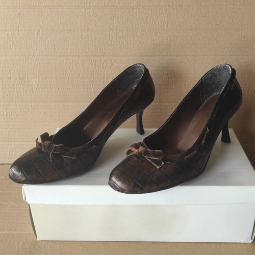 Si Bolleti pumps used brown bronze with croc pattern size 37