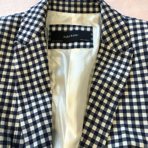 Checked Zara jacket size L/XL like new, white and blue