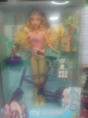 My Scene A Ride In The Park κούκλα καινούργια, κλειστή στο κουτί