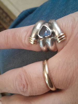 Asimohryso ring like new