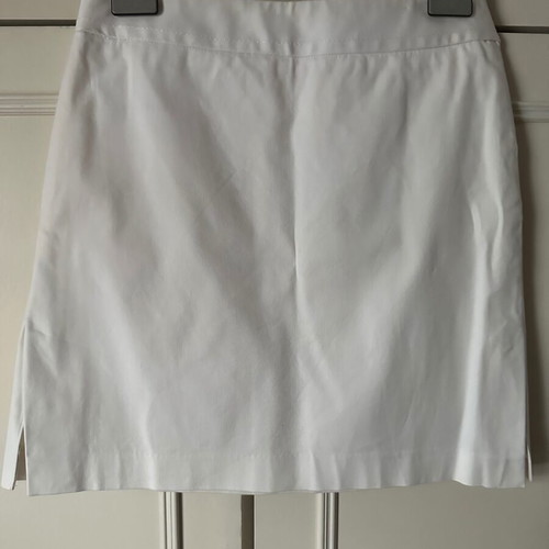 Express women's suit size 6 (S) white used, jacket with skirt