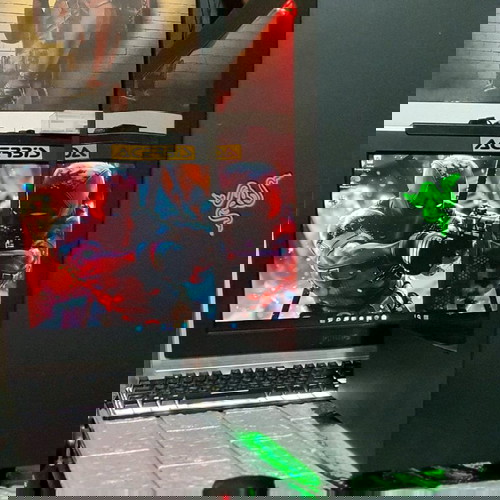 Intel i5 Razer Gaming PC σαν καινούργιο με GTX 1070 και 16GB RAM