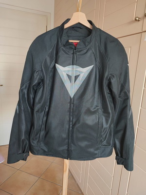 Dainese men's summer motorcycle jacket size 52 like new