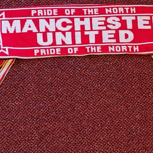 Manchester United Red Devils scarf like new, authentic collectible