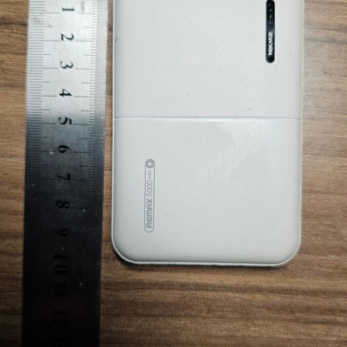 Remax 5,000 Pocket Powerbank like new