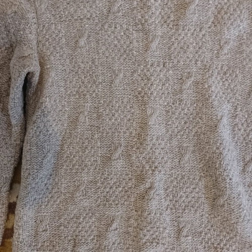 Hand Knitted Sweater like new, size M, beige, 100% wool