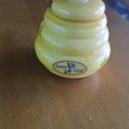 Honey jar used with spiral