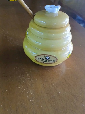 Honey jar used with spiral