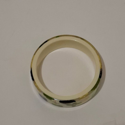 Louis Vuitton Farandole resin bangle bracelet beige and green like new