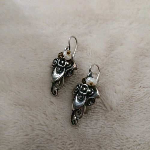 Vintage silver 925 earrings with genuine pearls like new